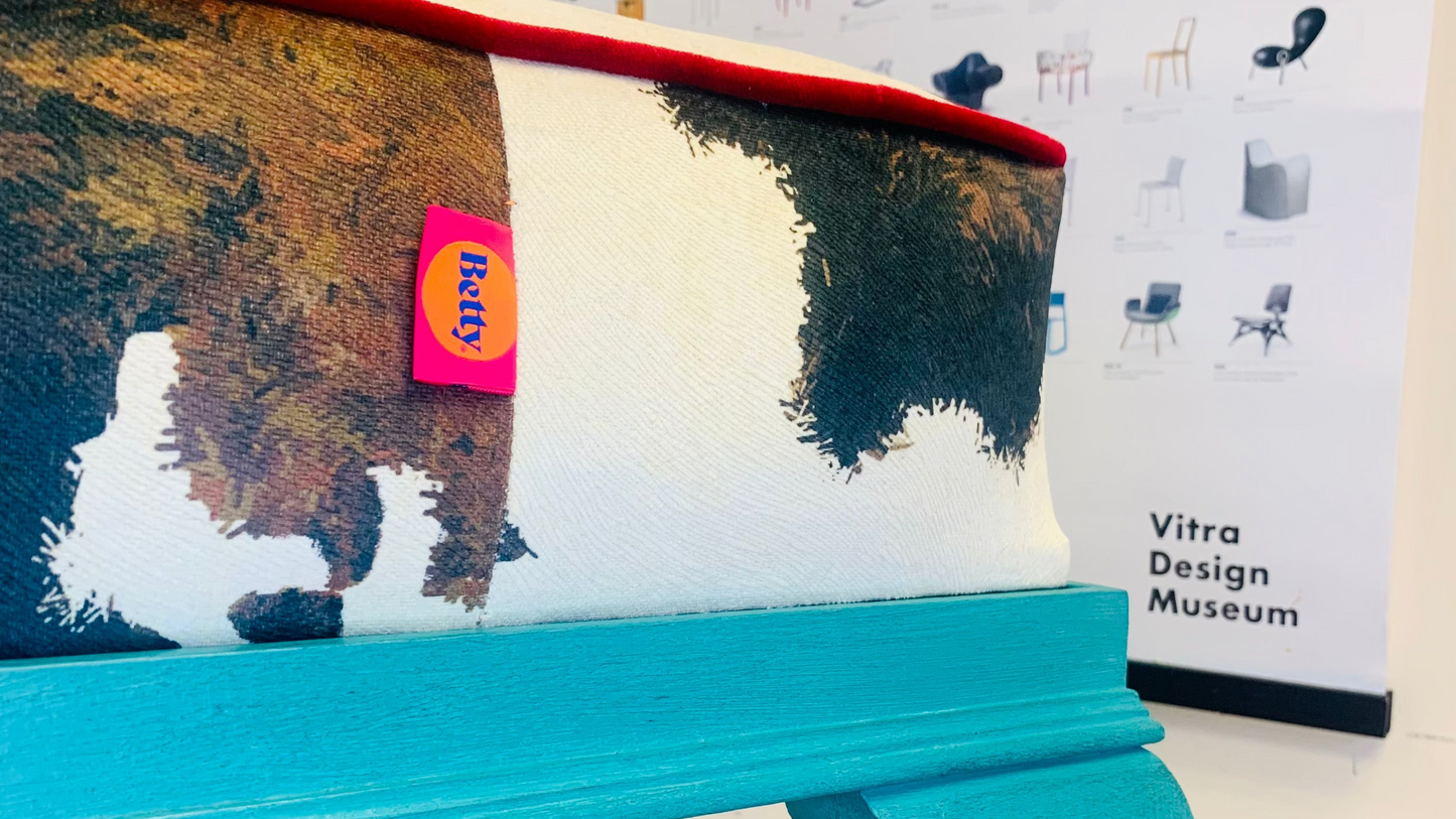 UNIQUE statement footstool/pouffe - BOHO COWHIDE